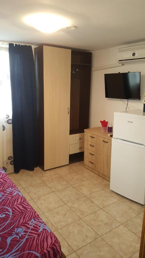 Vila Nico Костинещи Екстериор снимка