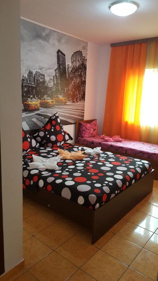 Vila Nico Костинещи Екстериор снимка