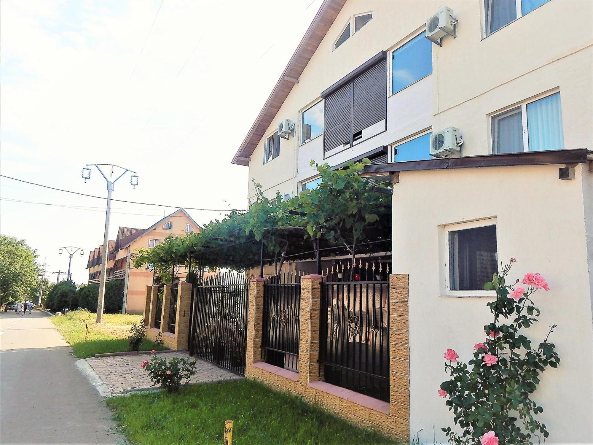 Vila Nico Костинещи Екстериор снимка