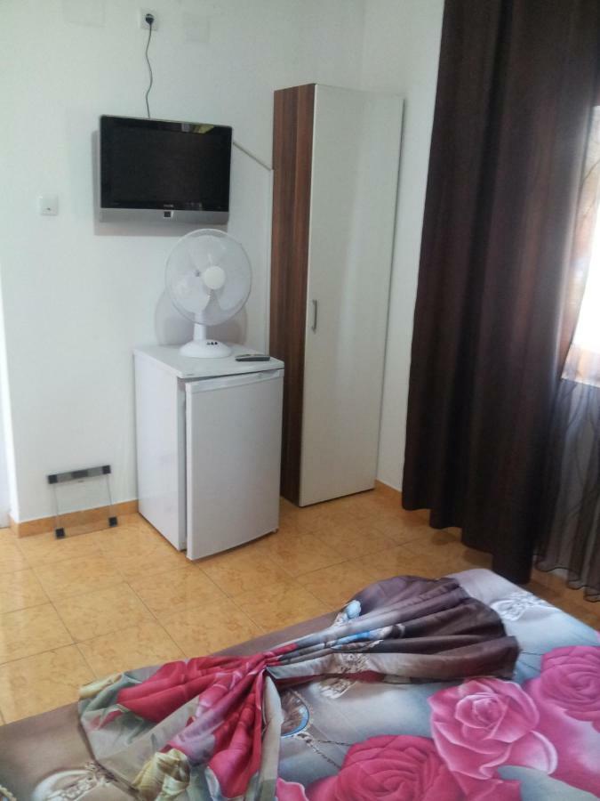 Vila Nico Костинещи Екстериор снимка